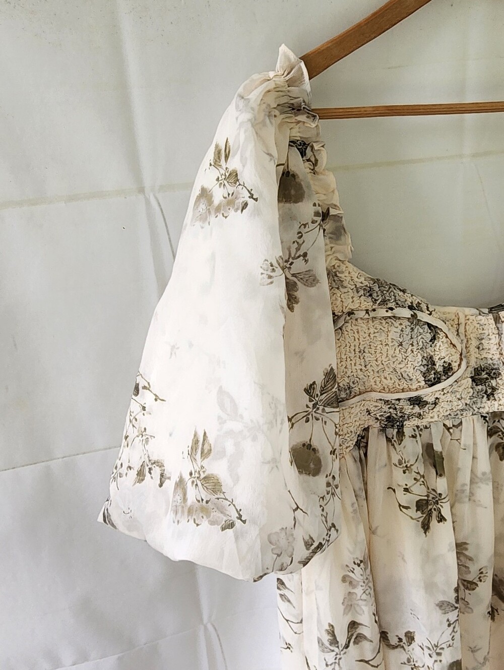 One Loved Babe Ivory Floral Puff-Sleeve Maxi Dress - Picture 9 of 15